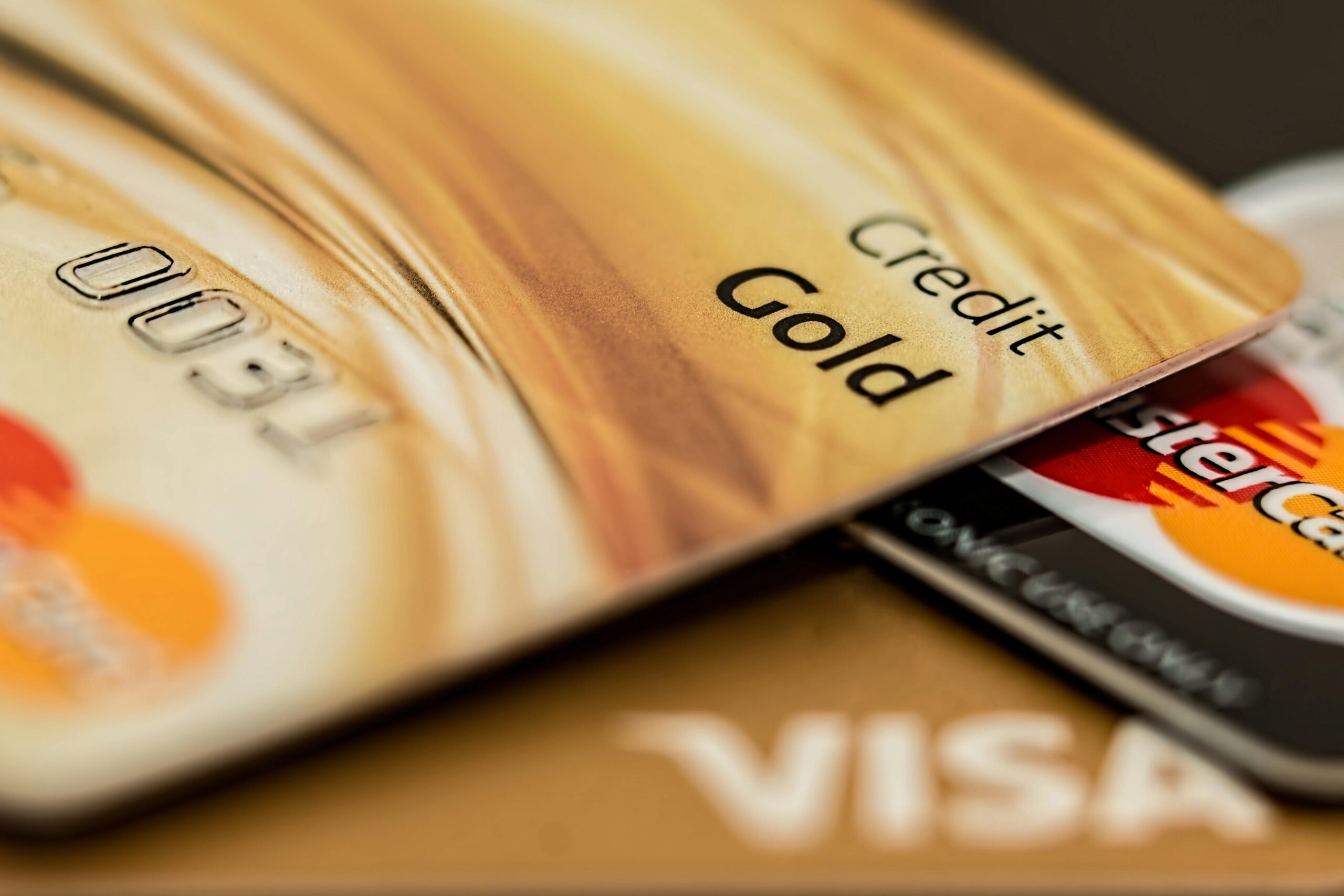 close-up of credit cards representing best cash back credit cards 2026 comparison